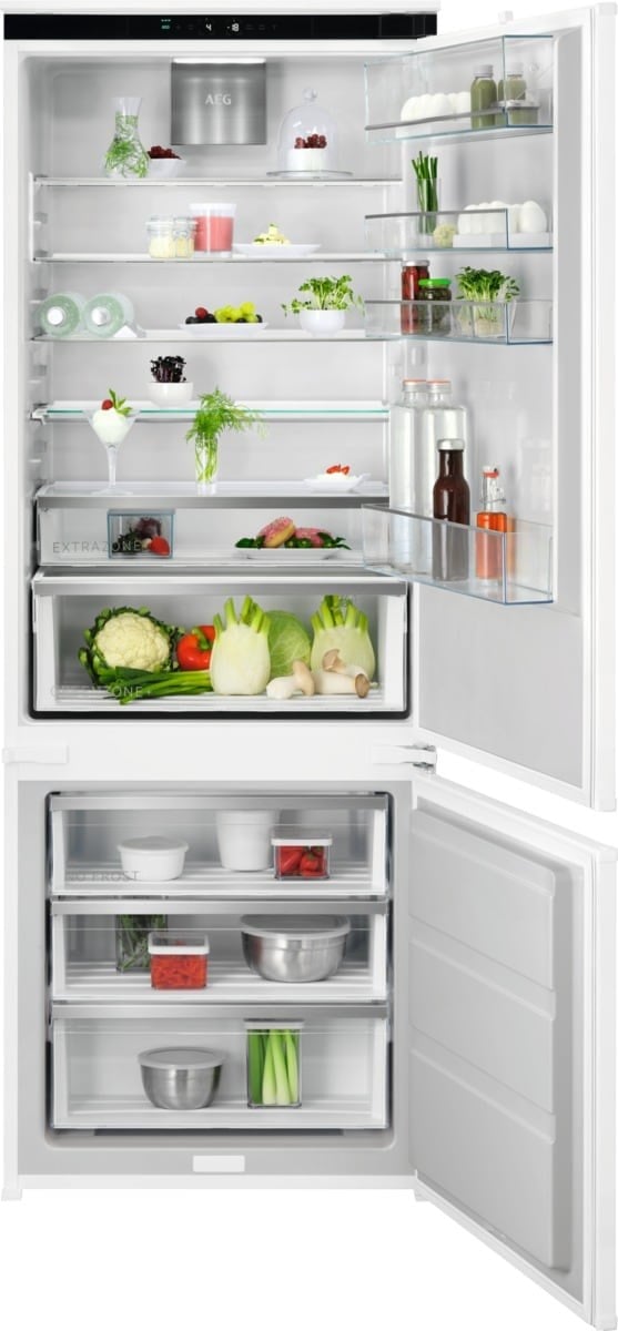 AEG NSC7P751DS – Vestavná chladnička s mrazákem, NoFrost, 75 cm – výprodej, studio Brno