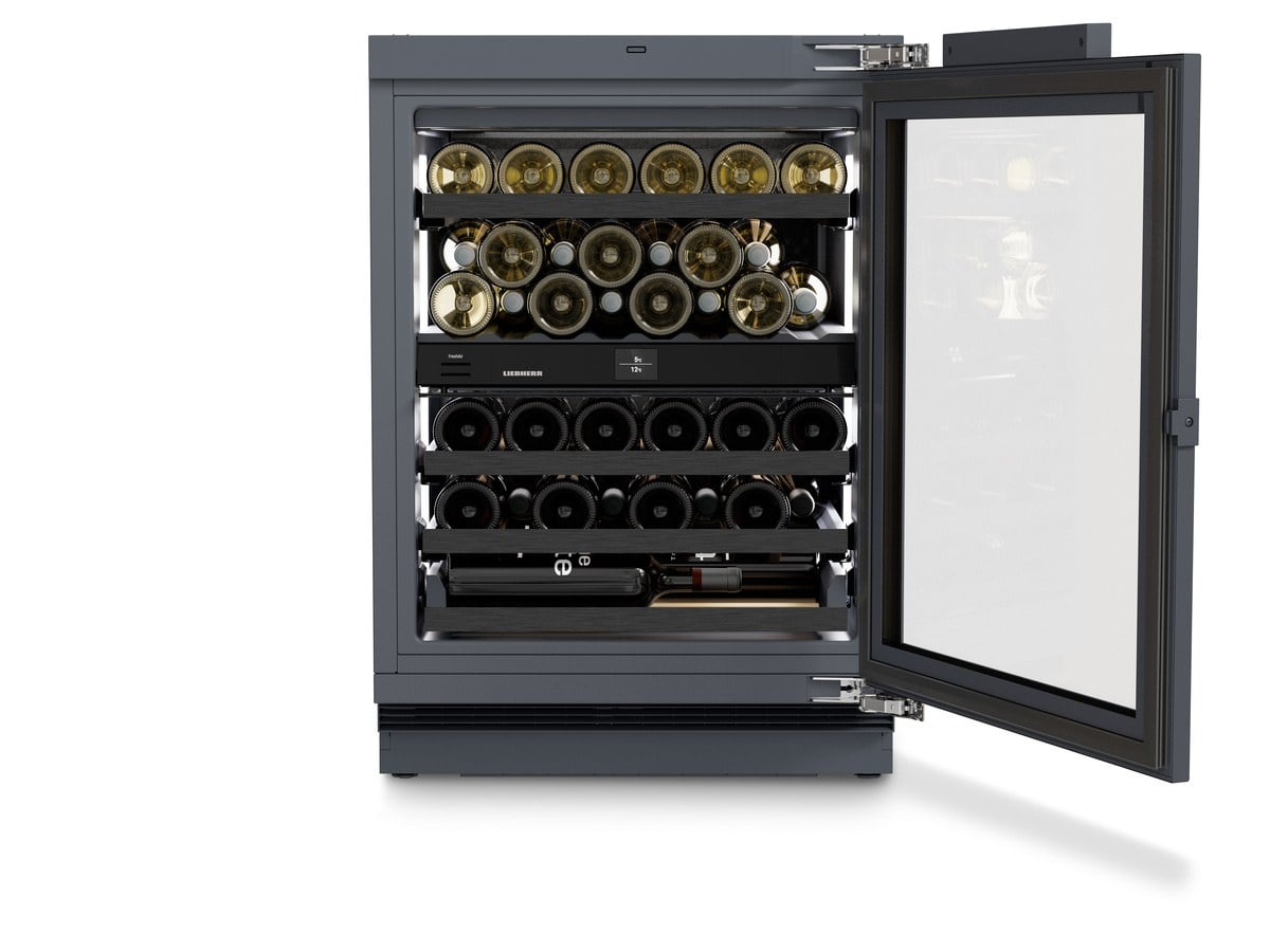 Freestanding wine cooler Liebherr UWpri 3782
