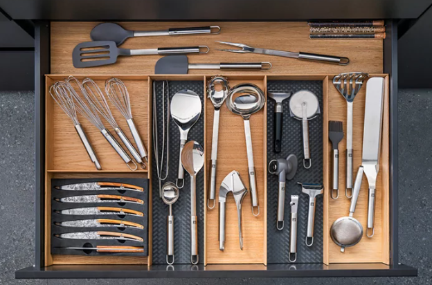 Set organizérů vnitřní zásuvky 900 mm z dubového dřeva