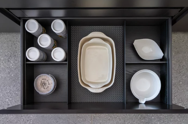 Set organizérů vnitřní zásuvky 900 mm z jasanového dřeva